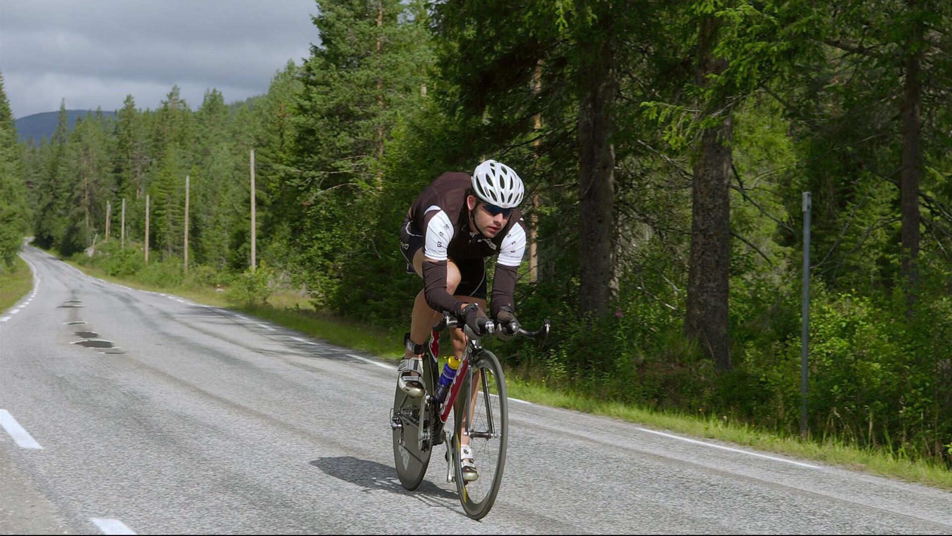 出发到转身的流畅衔接值得称赞